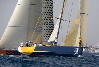 у Volvo Ocean Race есть правило, по которому за все девять месяцев гонки каждая команда может использовать всего 24 паруса